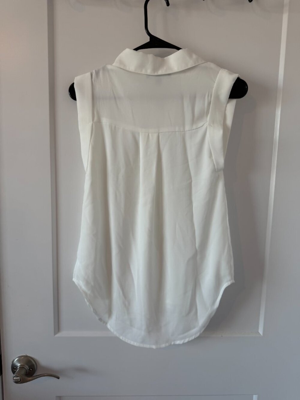Lulu’s Button-Up Top NWT - Picture 4 of 4